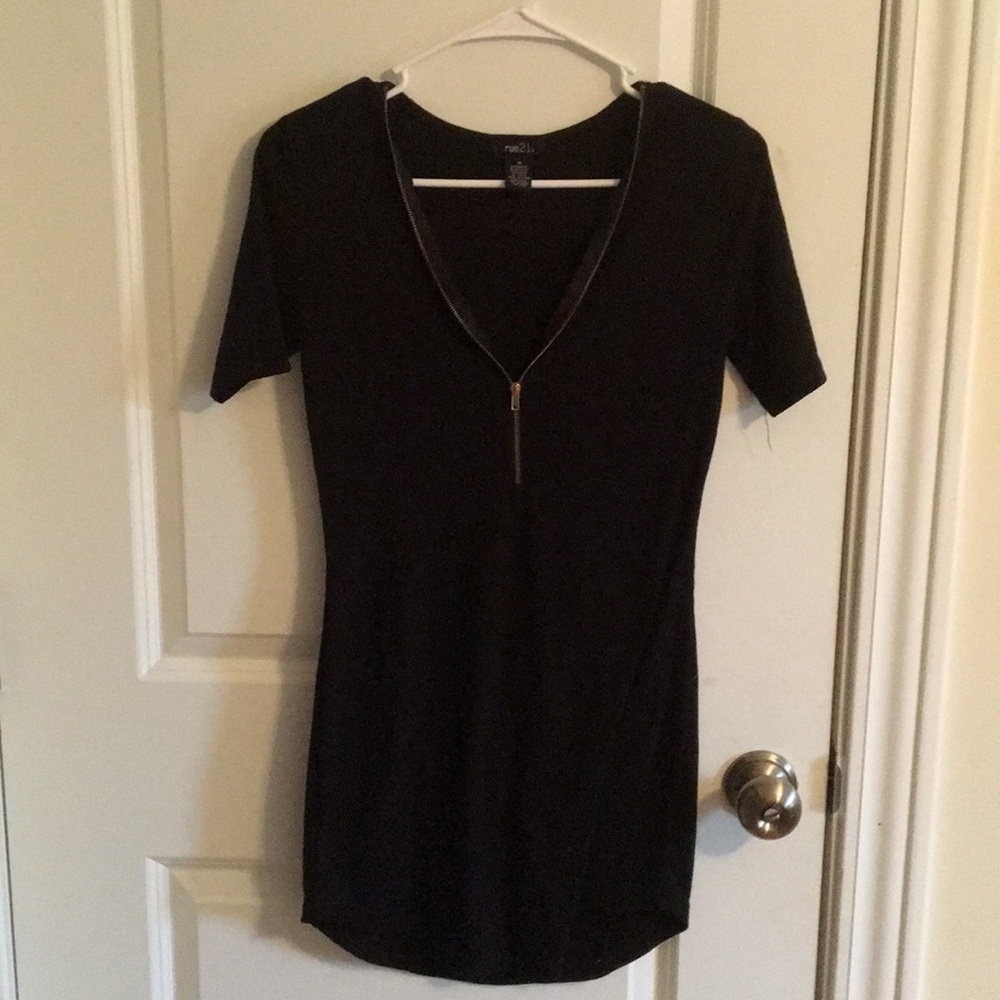 Forever 21 Black dress